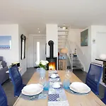 Am Yachthafen Auf Der Insel Usedom *
