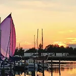 Ferienhaus Am Yachthafen Auf Der Insel Usedom