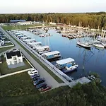 Am Yachthafen Auf Der Insel Usedom Ferienhaus