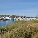 Am Yachthafen Auf Der Insel Usedom