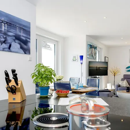 Am Yachthafen In Tatil Evi *